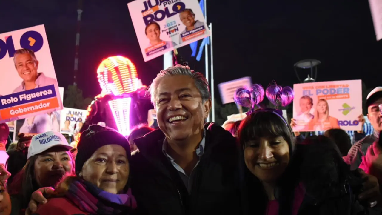 Rolando Figueroa, gobernador de Neuquén, respalda la derogación