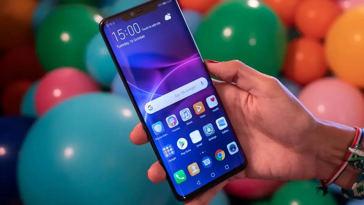 Huawei apuesta a la inteligencia artificial con el Mate 20, su nuevo smartphone de gama alta