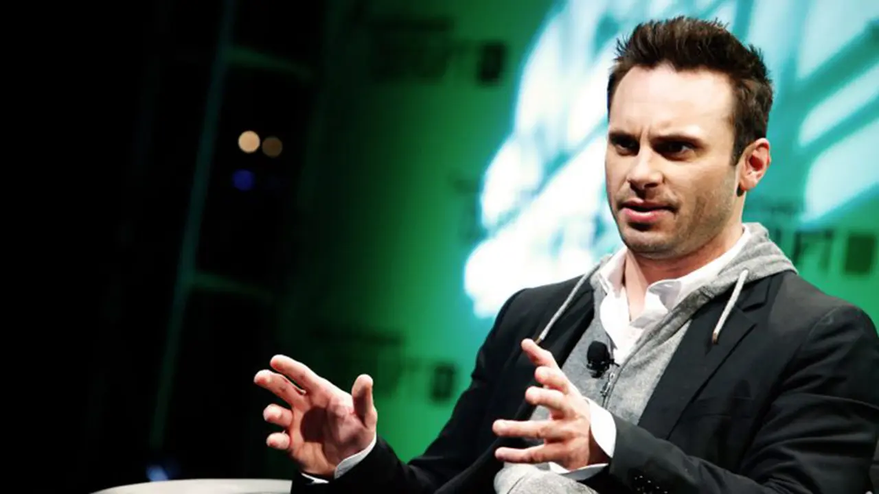 Sigue la sangría en Facebook: uno de los co-fundadores de Oculus abandona la compañía