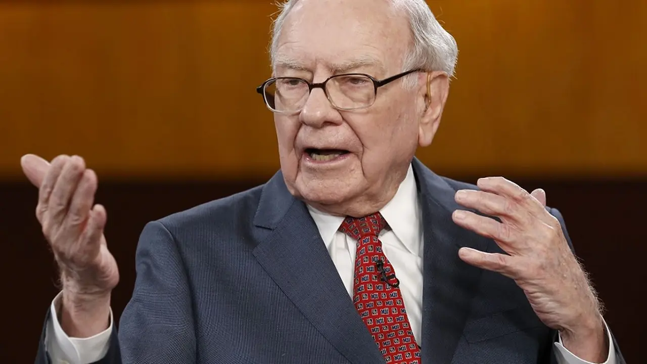 Warren Buffett se desprendió de todas sus acciones de BYD y la automotriz china se desploma en Bolsa