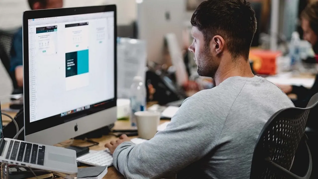 Proteger datos de una empresa "garpa" y cada vez más: ¿cuánto gana hoy un profesional en seguridad informática?