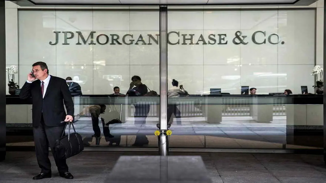 ¿Cuál es la millonaria cifra diaria que ya mueve la criptomoneda de JPMorgan?