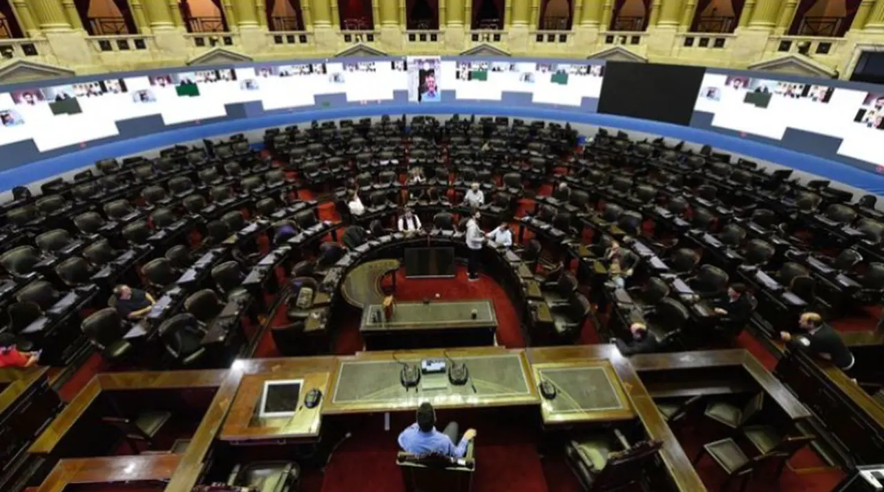 ¿Cuáles son los primeros dictámenes remotos que saldrán entre lunes y martes de las comisiones de Diputados?