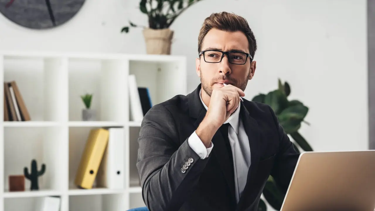 Tercera oportunidad: en qué monedas invertir para ganar en dólares si es que llegaste tarde a Bitcoin y al Ether