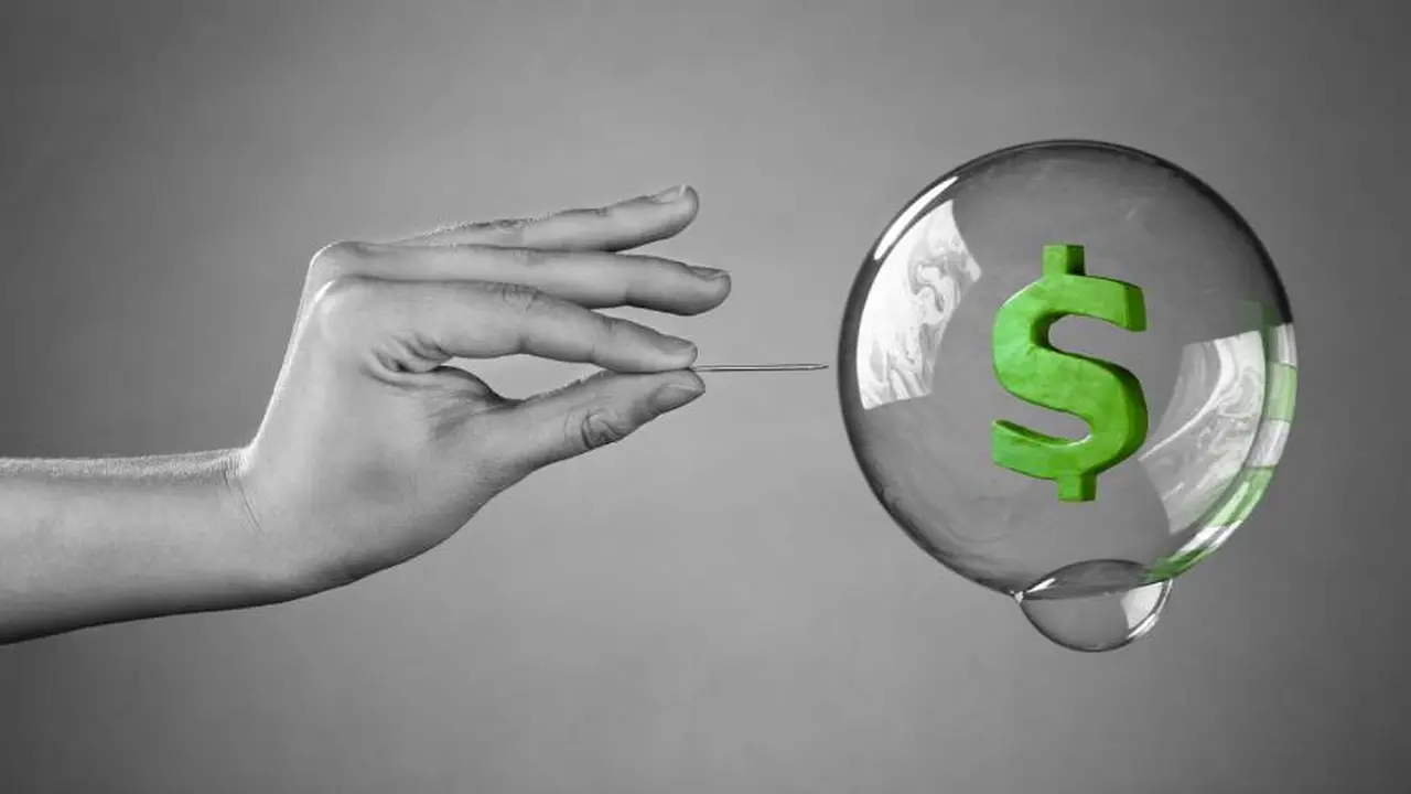 Gurú financiero encendió las alertas: por qué dice que la burbuja Bitcoin estallará en cualquier momento