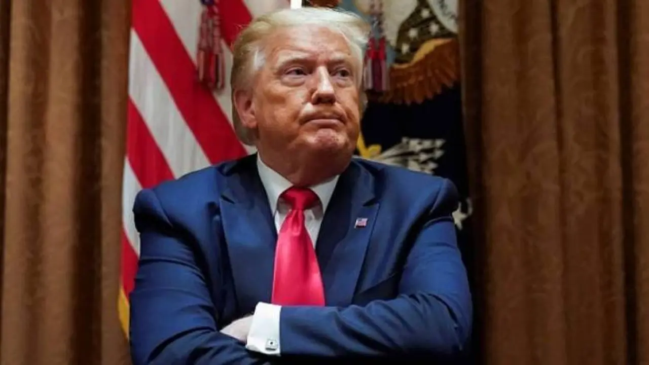 El escándalo cripto de Trump: una cena con inversores de su memecoin genera pedidos de destitución