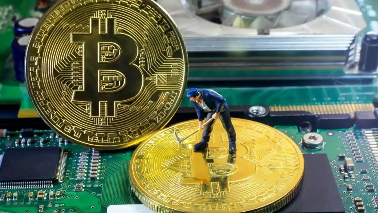 Minería de Bitcoin: EEUU controla el 40% de la tasa de hash global y el índice alcanza un nuevo récord