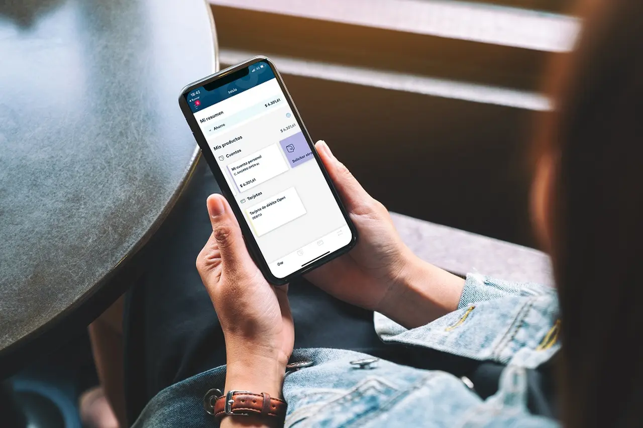 El banco digital de Santander permitirá operar con criptomonedas en estos países