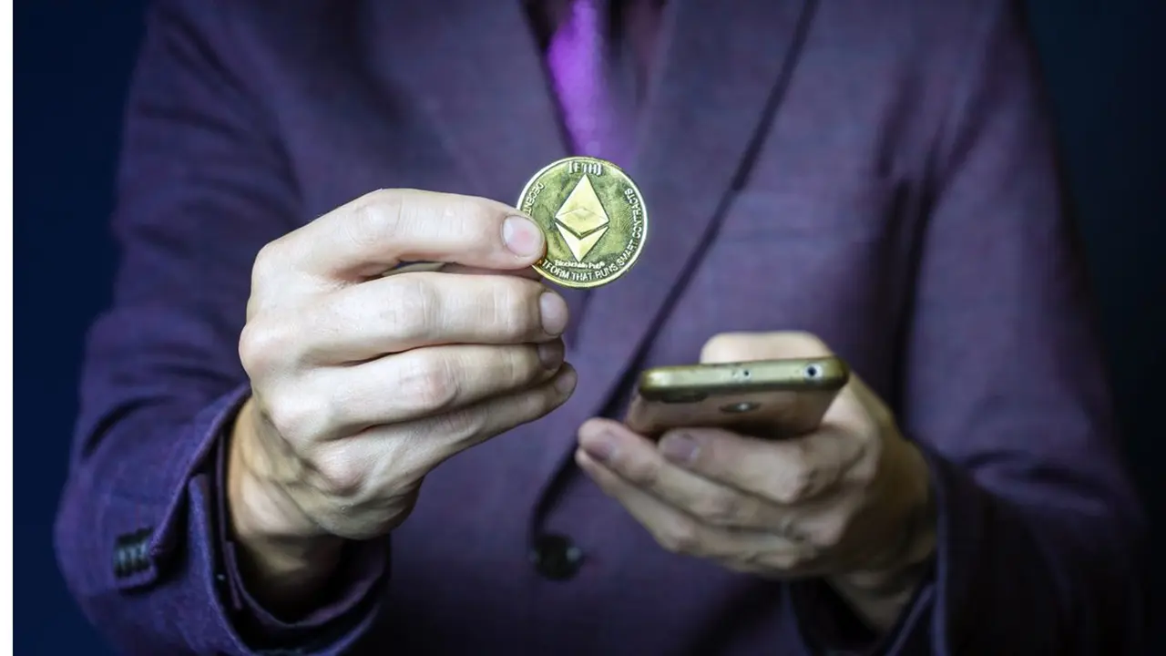 Los ETF Ethereum baten récords: conocé cuántos millones de dólares negoció en sus primeras dos horas