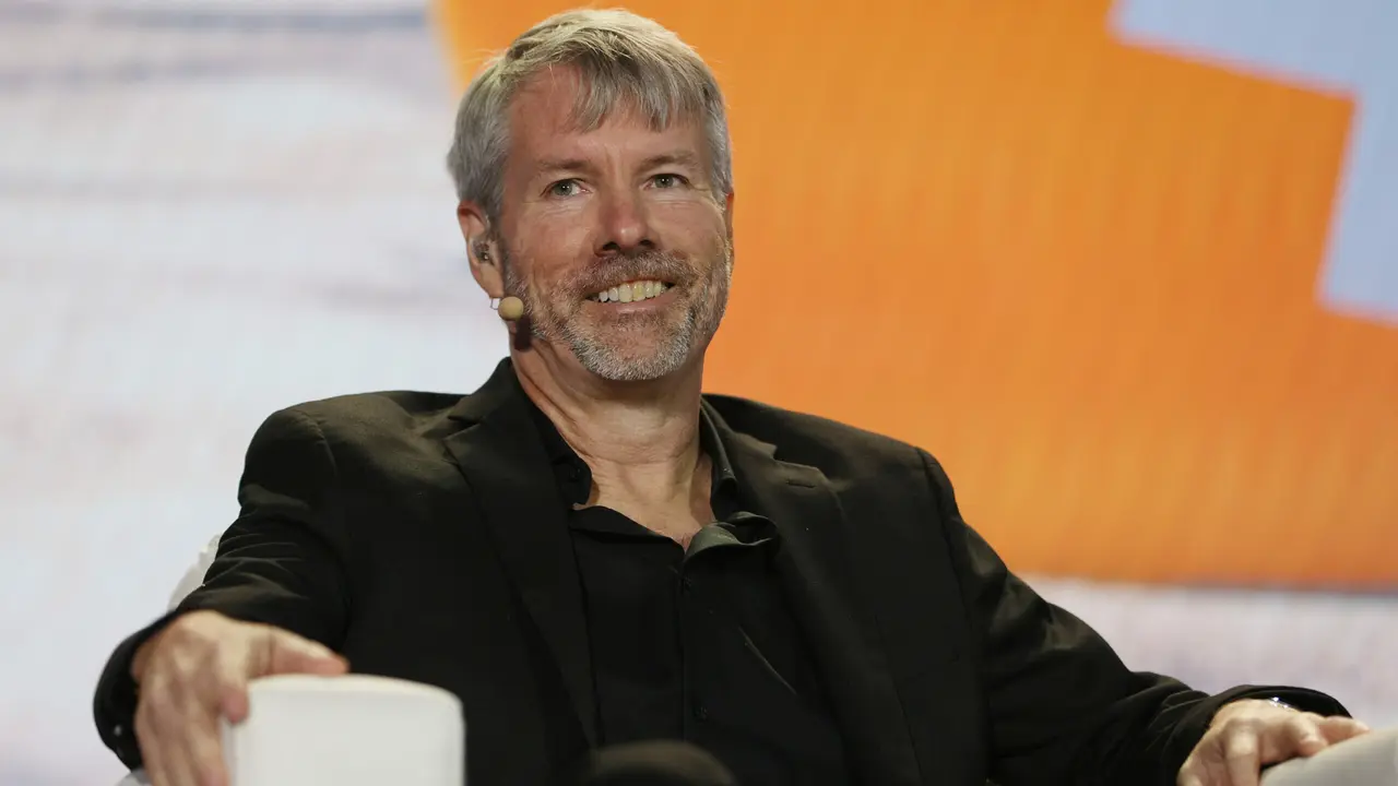 ¿Por qué para Michael Saylor Bitcoin podría superar al S&P 500?