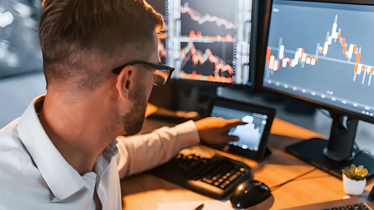 Los CEDEAR que reparten dividendos en noviembre: empresas y fechas clave para cobrar en dólares