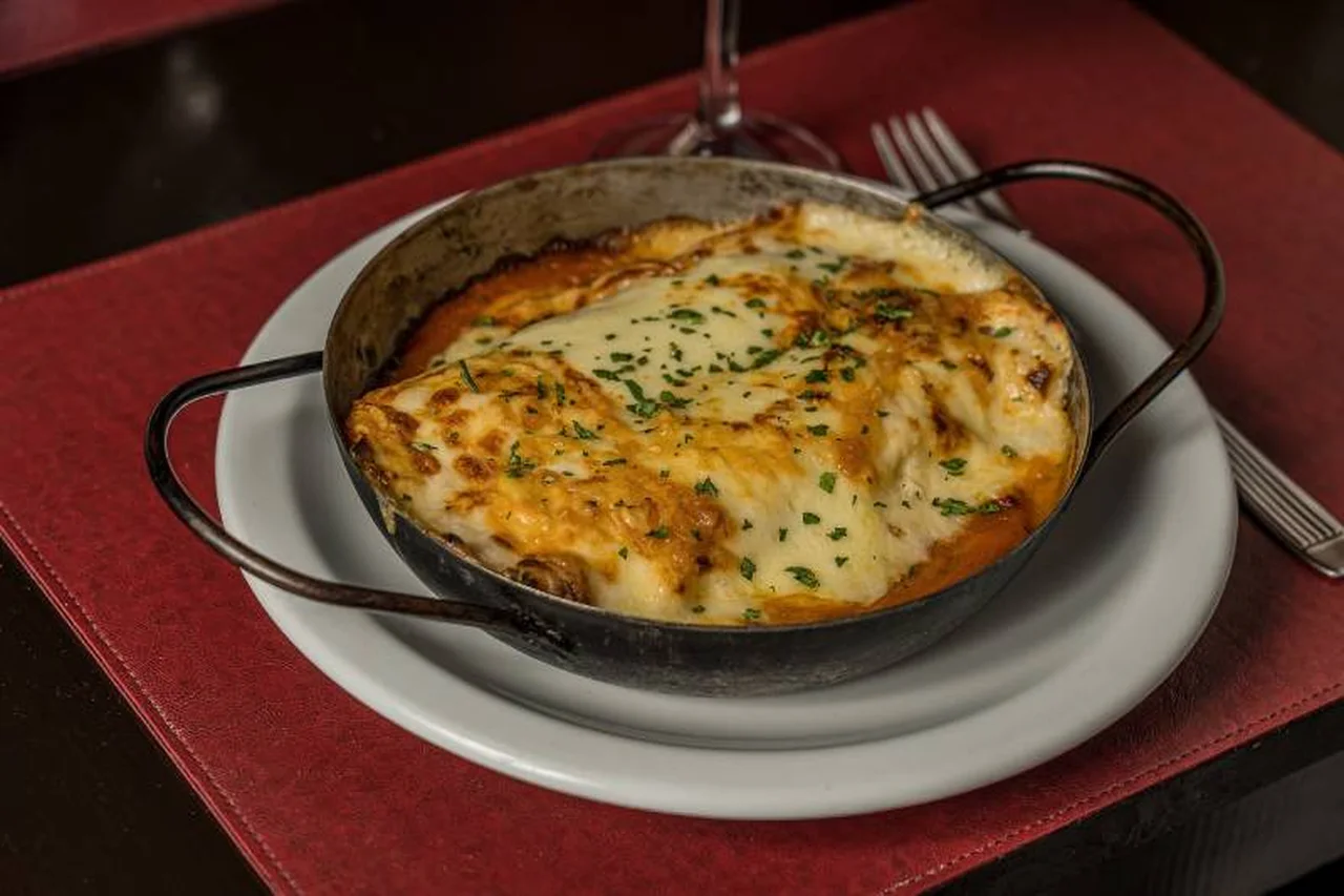 Once excelentes restaurantes para celebrar el 9 de Julio con los mejores platos patrios