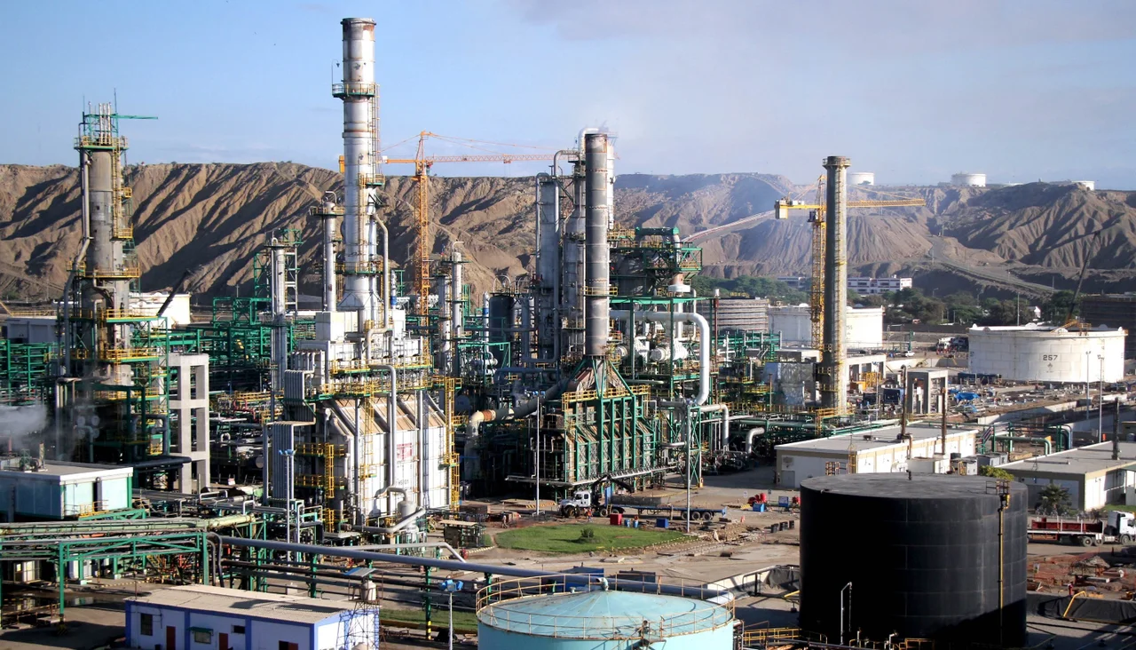 Campo Durán Refinor refinería