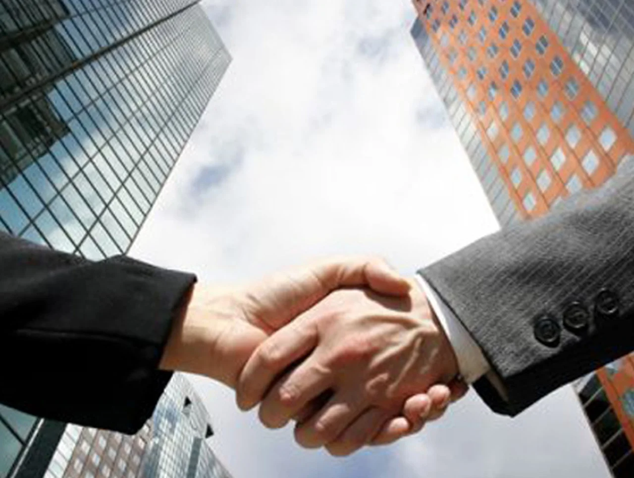 Asociatividad empresaria en tecnologí­a: ¿utopí­a o realidad?