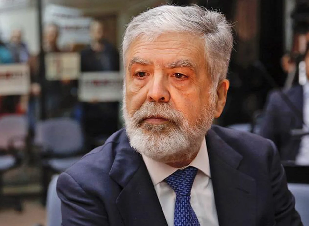 El pedido de detención para Julio De Vido alteró el debate polí­tico al cierre de la campaña