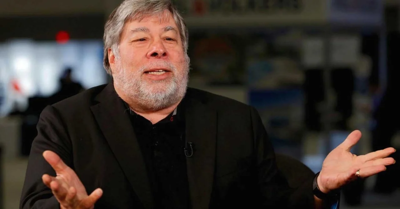 El llamativo consejo que el cofundador de Apple Steve Wozniak le daría a un emprendedor
