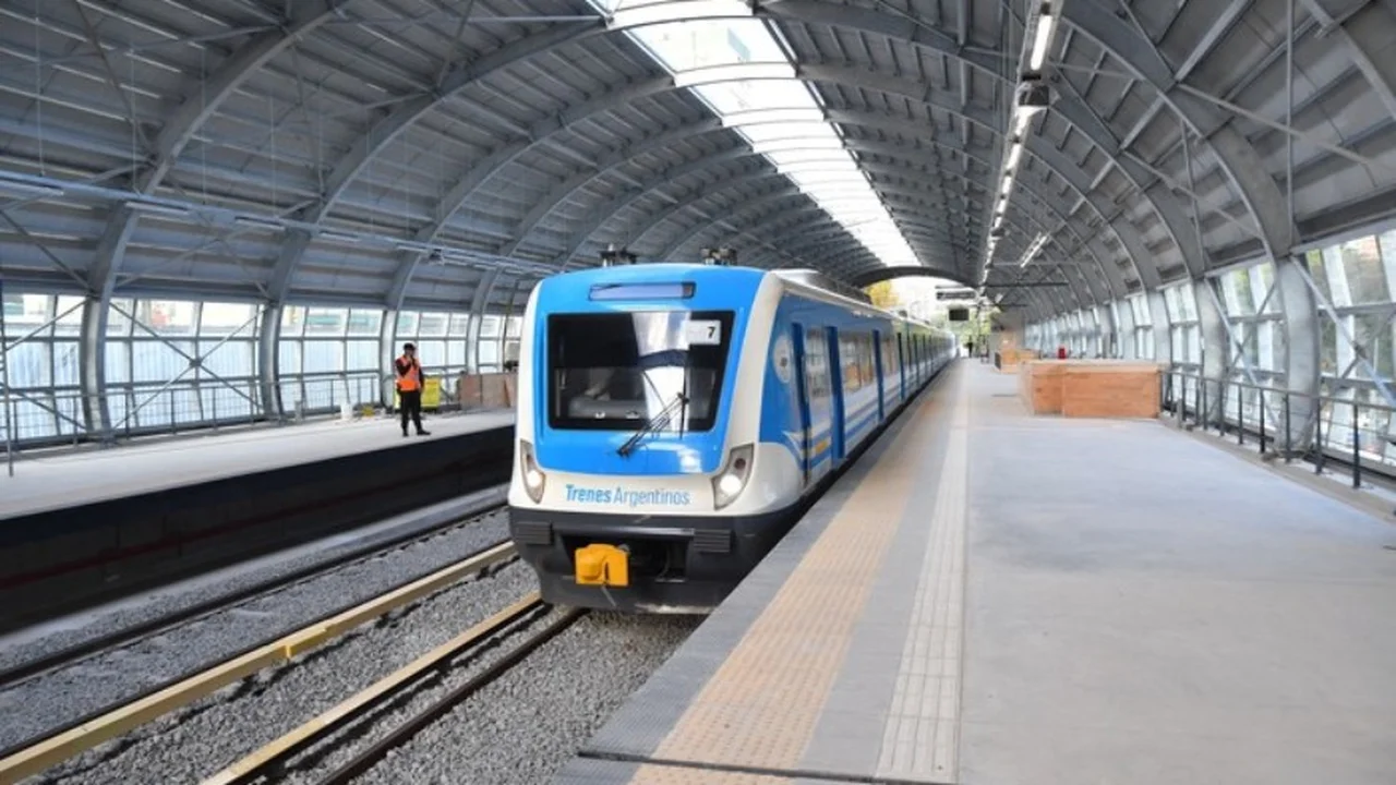 Fin de semana largo sin este tren y servicio limitado para todo mayo