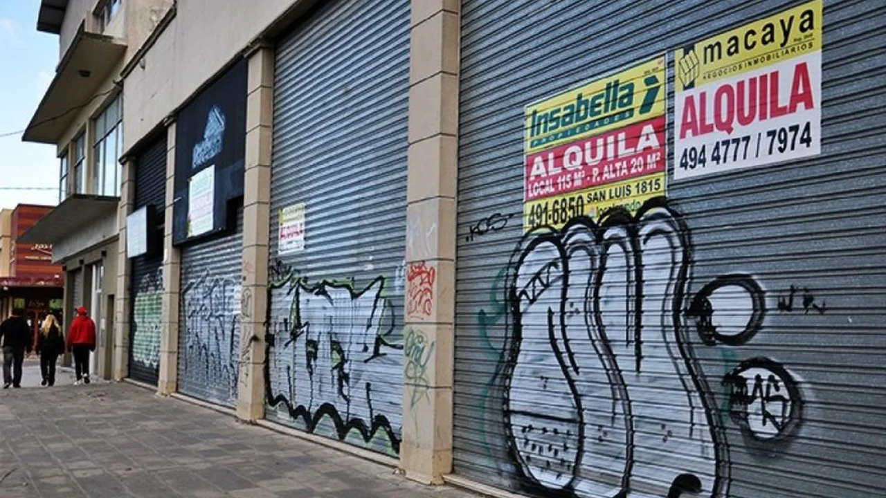 La cantidad de locales vacíos en la Ciudad subió casi 12% en dos meses: en qué barrios golpeó más la crisis