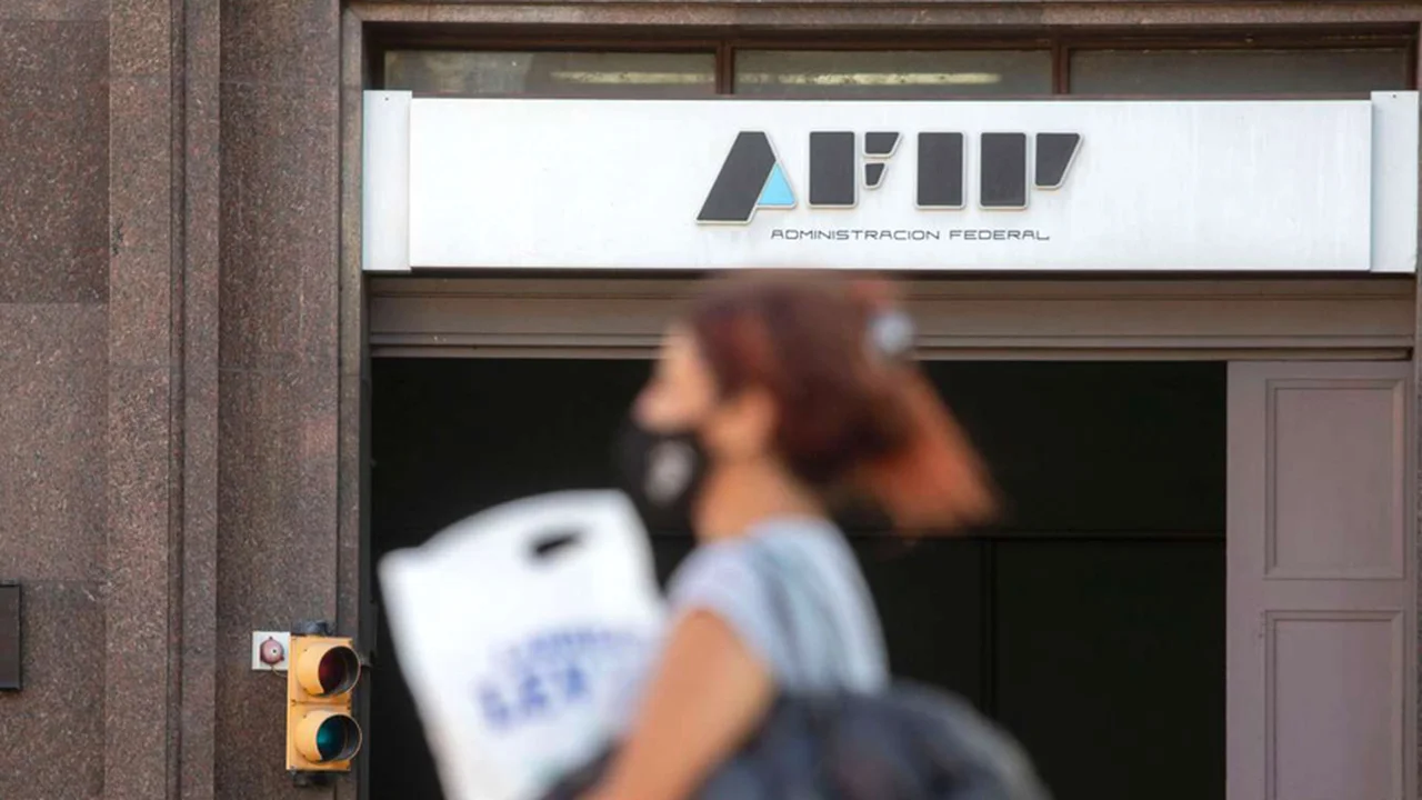 Cuánto dinero se puede depositar sin tener que declarar a AFIP