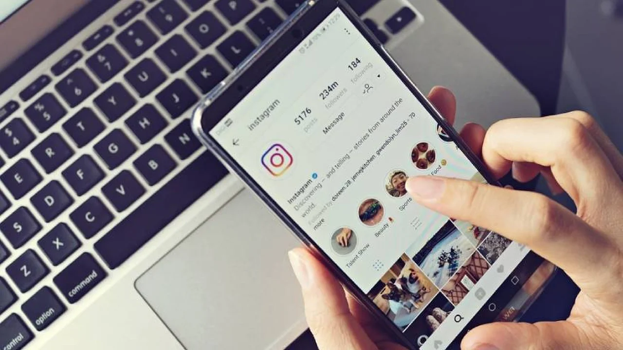 ¿Sabías que las redes sociales pueden ser fuentes de estrés?