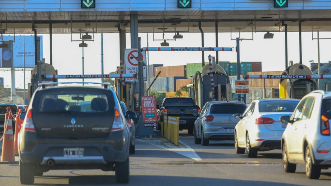 Aumentan 200% los peajes de las autopistas operadas por el Gobierno de Milei