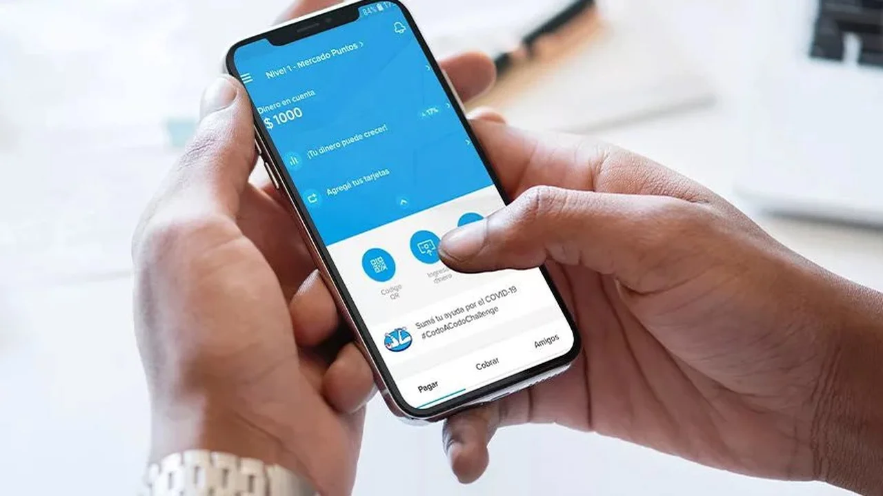 Mercado Pago te recompensa con hasta 400.000 pesos por mes: cómo obtener esta plata solo a través del celular
