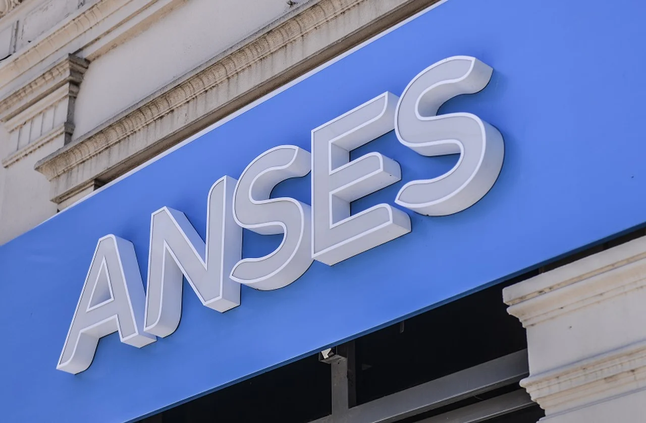 IFE 5: cómo saber en segundos si podés cobrar los 50000 pesos que pagará ANSES