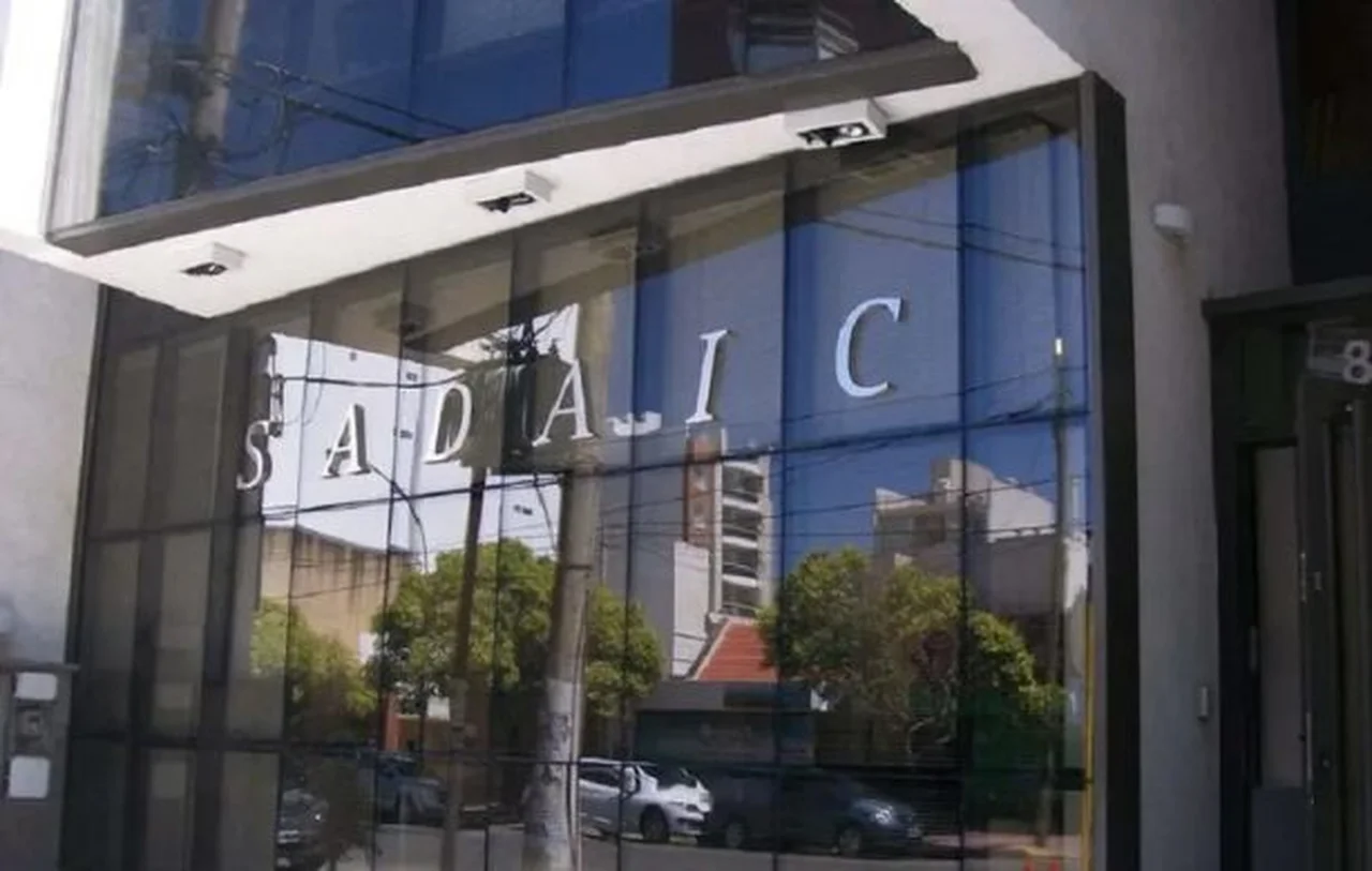 Fin del monopolio de SADAIC: los artistas podr�n gestionar sus derechos sin intermediarios