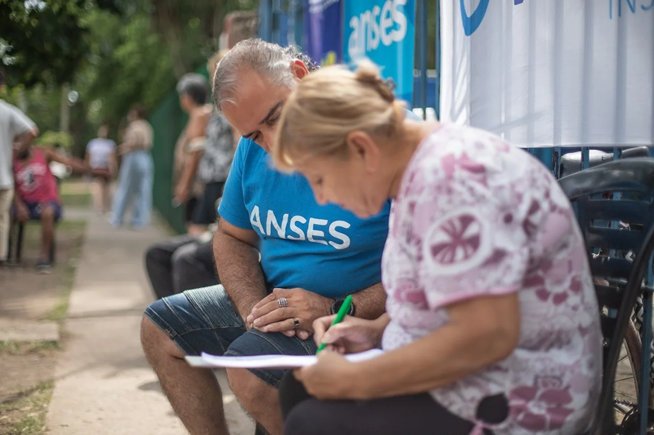 ANSES | Cuándo cobro mi jubilación y pensión de agosto 2023