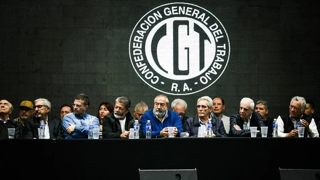 La CGT celebró el fallo que suspende la reforma laboral incluida en el DNU de Milei