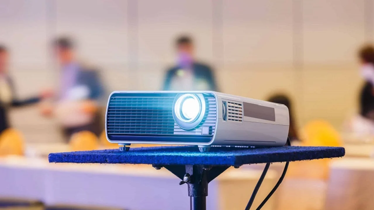 Cómo elegir el mejor proyector para tu casa y cuánta plata tenés que gastar