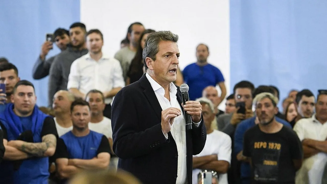 Massa prometió bajar la inflación a la mitad en 2024 y alcanzar superávits gemelos