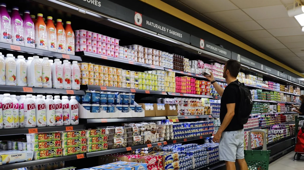 Qué empresa maneja el negocio de los LÁCTEOS en Argentina