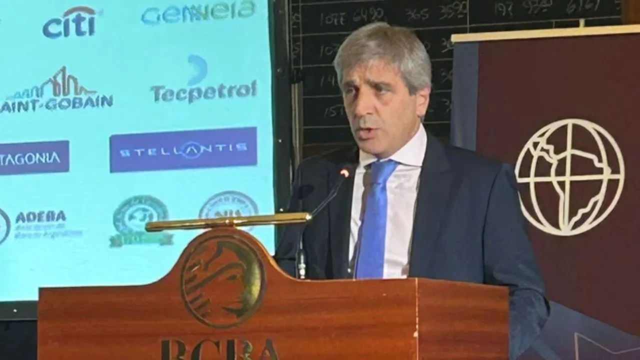 Luis Caputo habló sobre inflación y el cepo