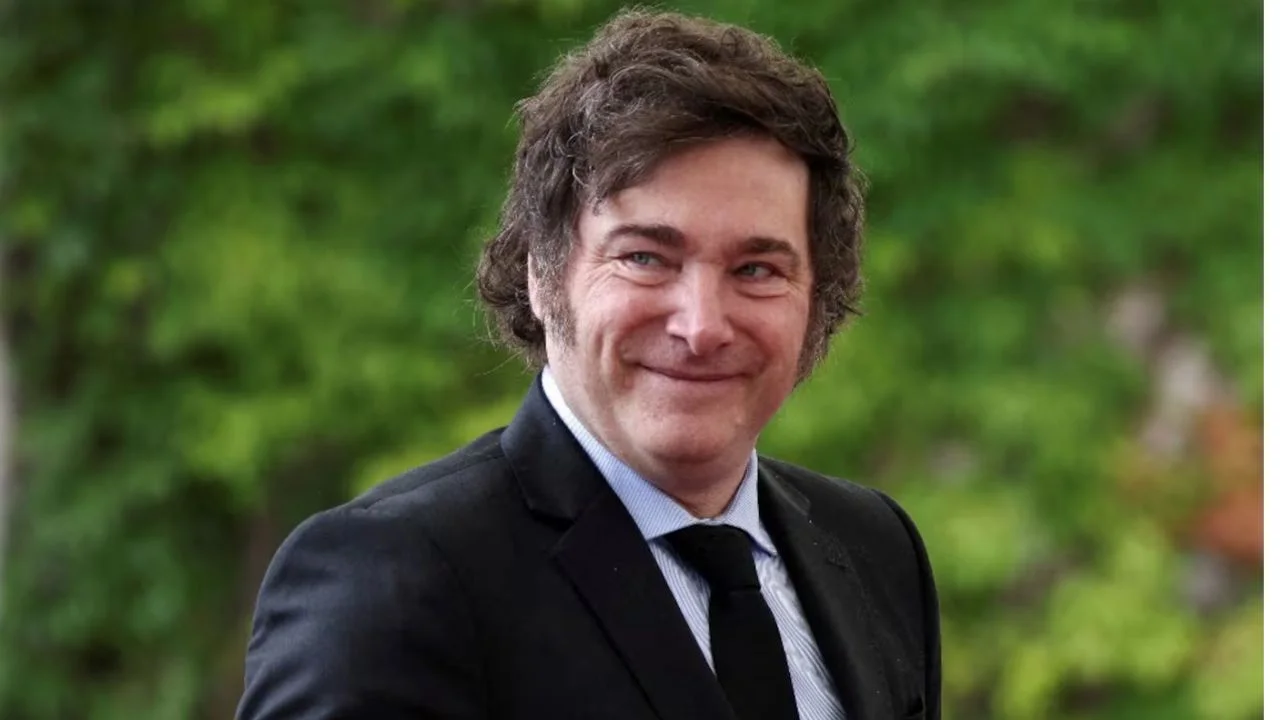 Eufórico por el dato de inflación, Milei cree que ganó la "batalla cultural" en torno al dólar