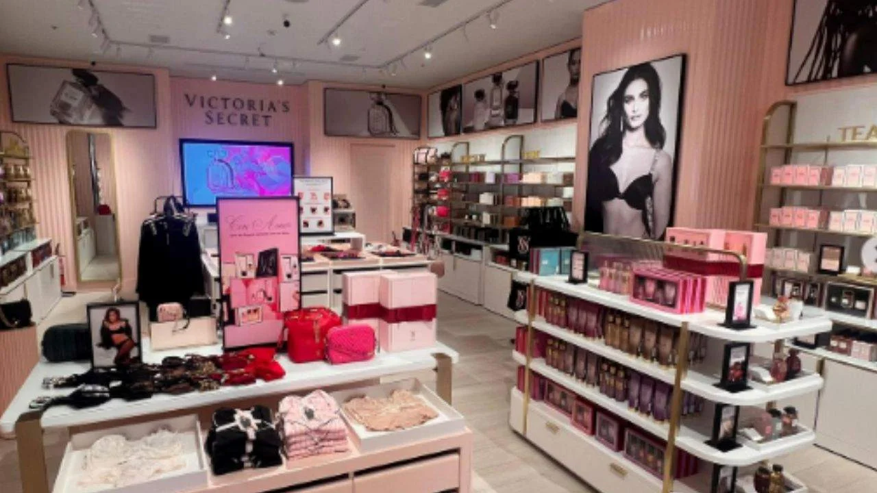 Los precios en el flamante local de Victoria's Secret en Argentina