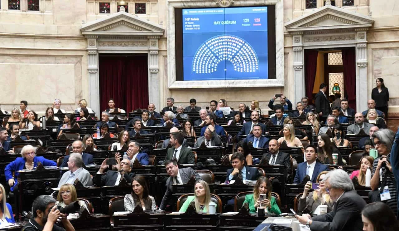 noticiaspuertosantacruz.com.ar - Imagen extraida de: https://www.iprofesional.com/politica/422467-cristina-kirchner-a-un-paso-de-no-ser-candidata-diputados-aprobo-ficha-limpia