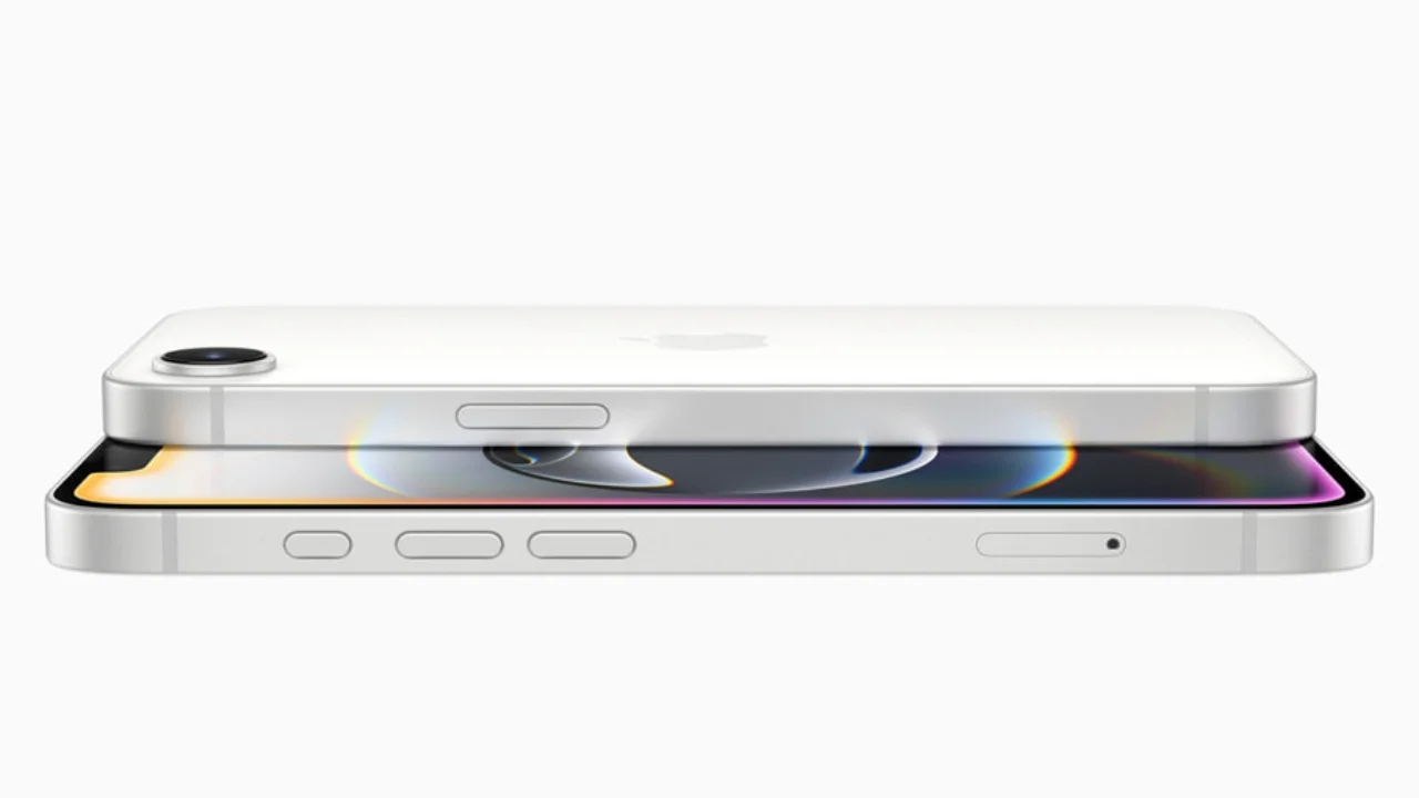 iPhone 16e