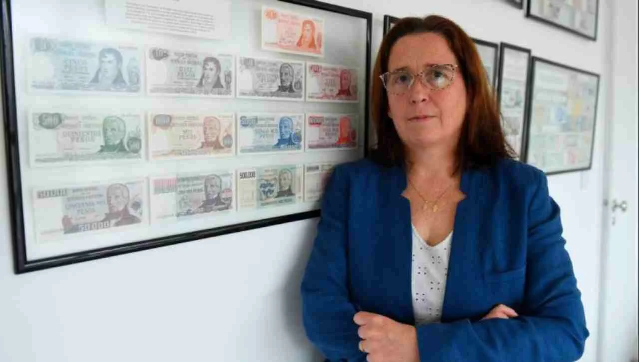 La economista Dal Poggetto contradice al Gobierno: "No se está saliendo del cepo"