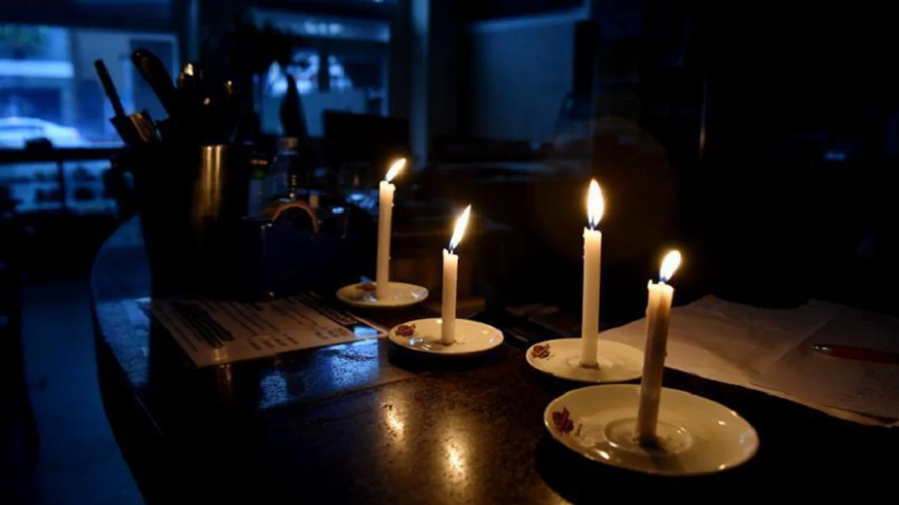 Cortes de luz: más de 115.000 usuarios siguen sin servicio en CABA y el conurbano bonaerense