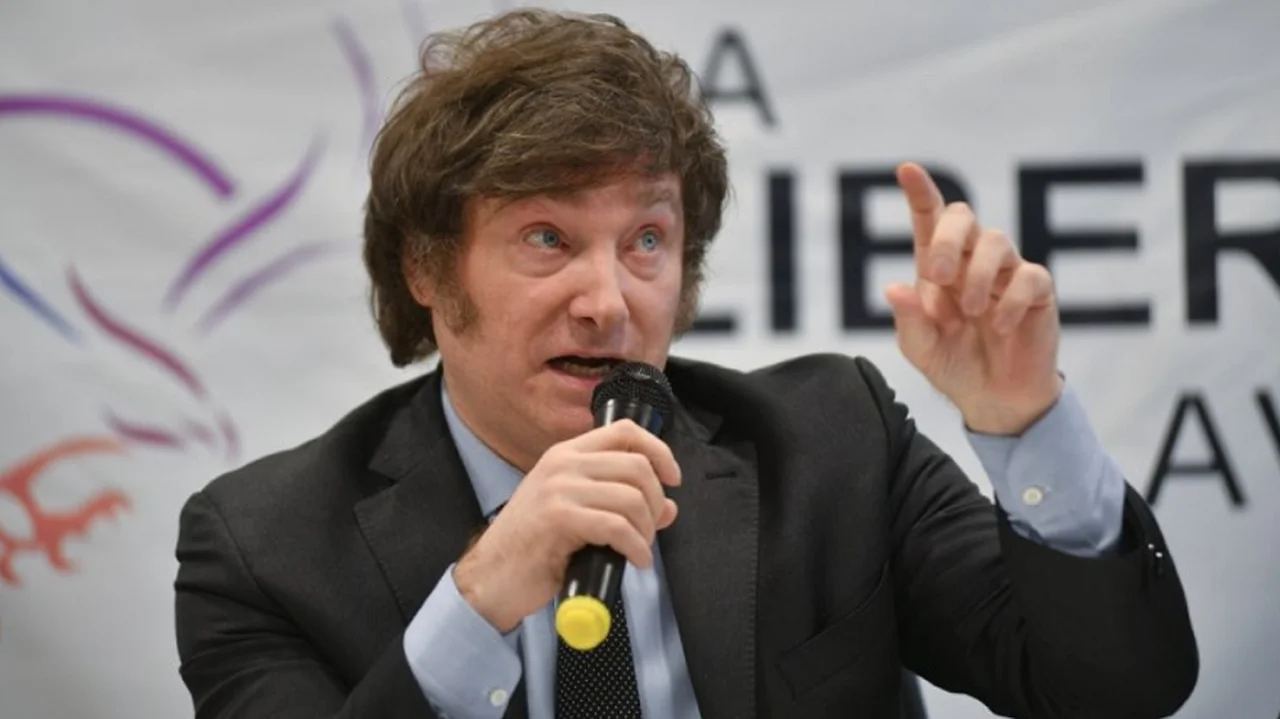 Cómo se preparan los equipos de Javier Milei para gobernar si gana en primera vuelta