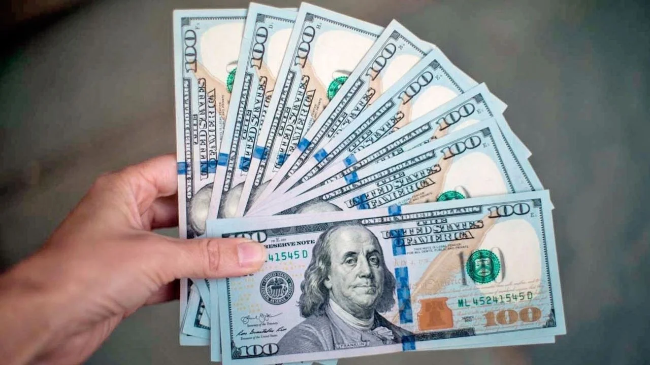 dólares depositar ARCA