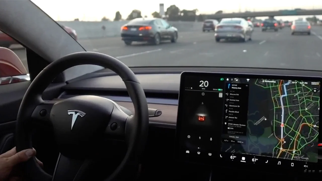 Tesla: cuánto vale comprar el auto eléctrico más famoso del mundo en Argentina