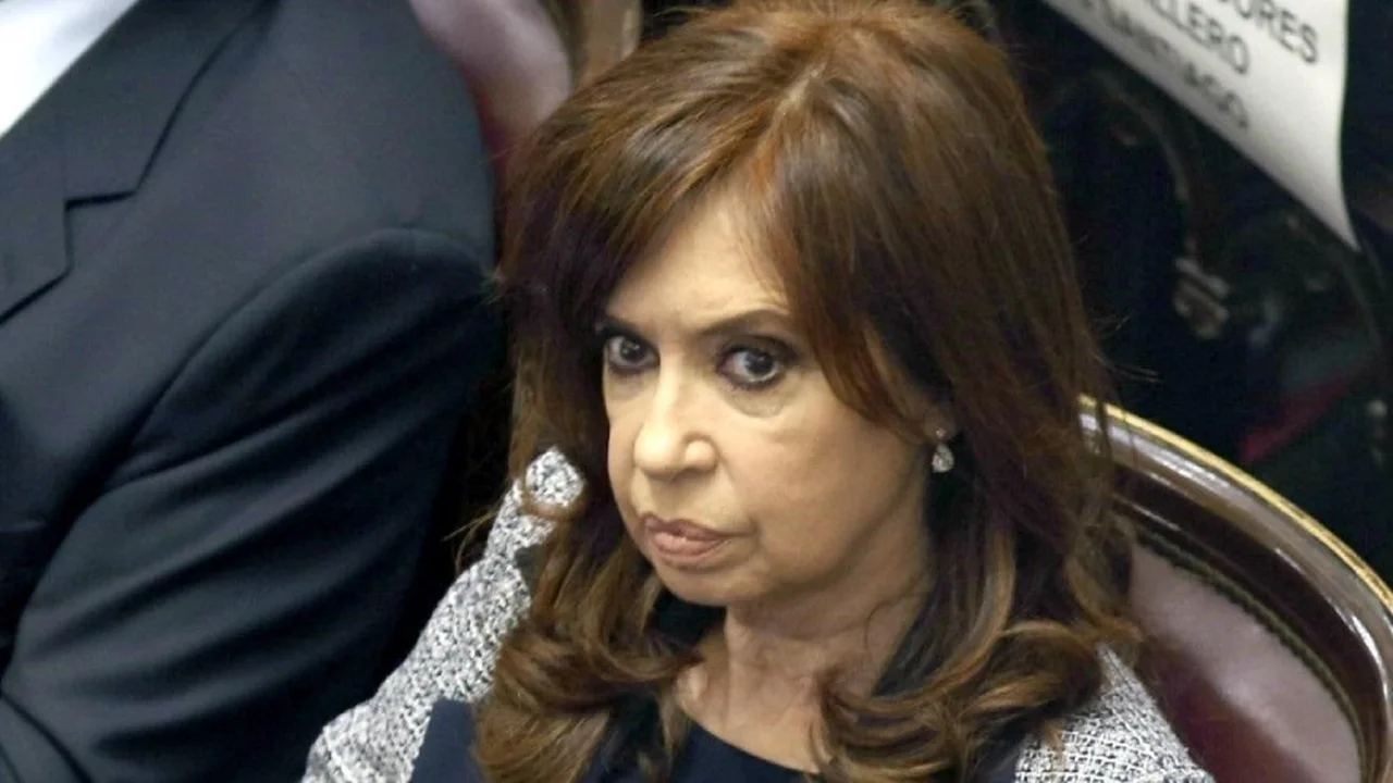 Atentado a Cristina Fernández de Kirchner: ¿cómo reaccionara el dólar al ataque a la vicepresidenta?