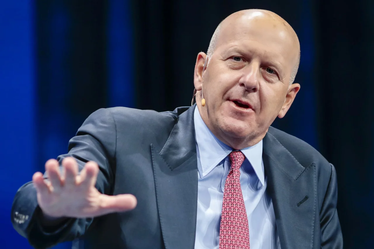 Un informe de la SEC publicó que Goldman Sachs invirtió una suma millonaria en ETF de Bitcoin