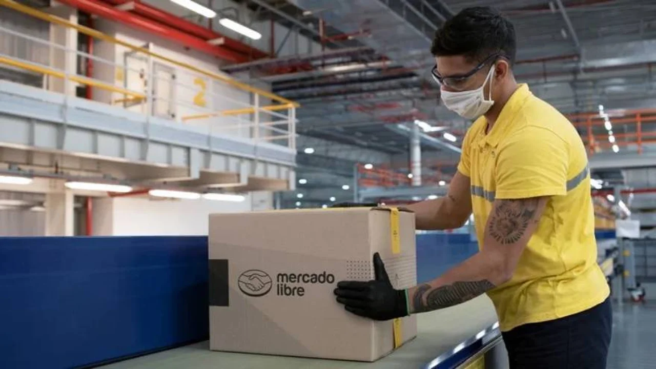 Tiembla Amazon: Mercado Libre abre un centro de distribución en Estados Unidos