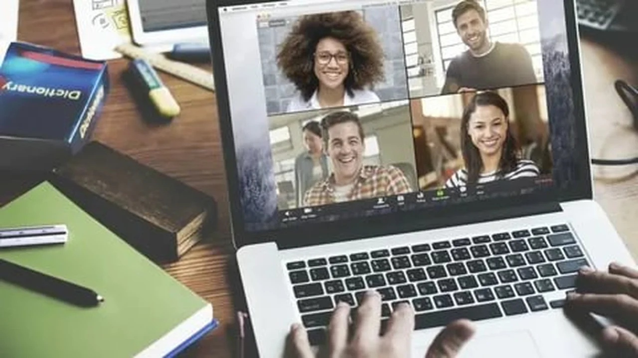 Zoom anuncia nuevas funciones con IA que optimizará el trabajo de los usuarios