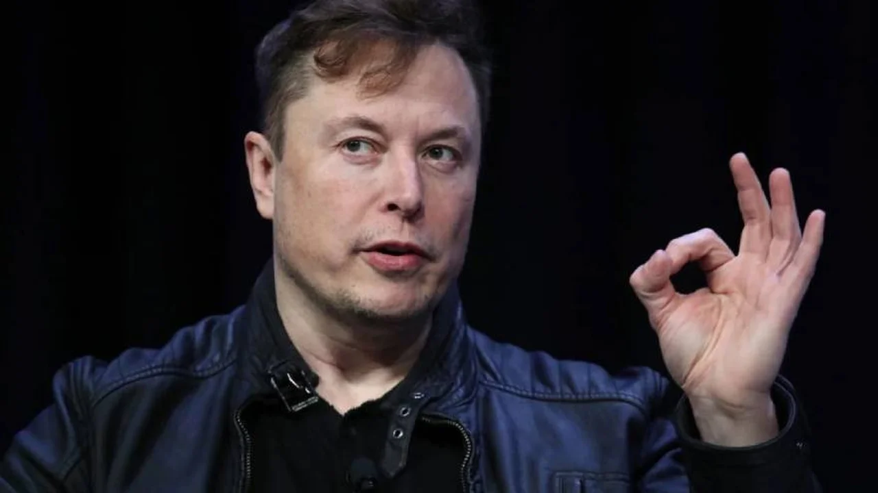 Elon Musk quiere competirle a PayPal: ¿llegan las cuentas bancarias a X?