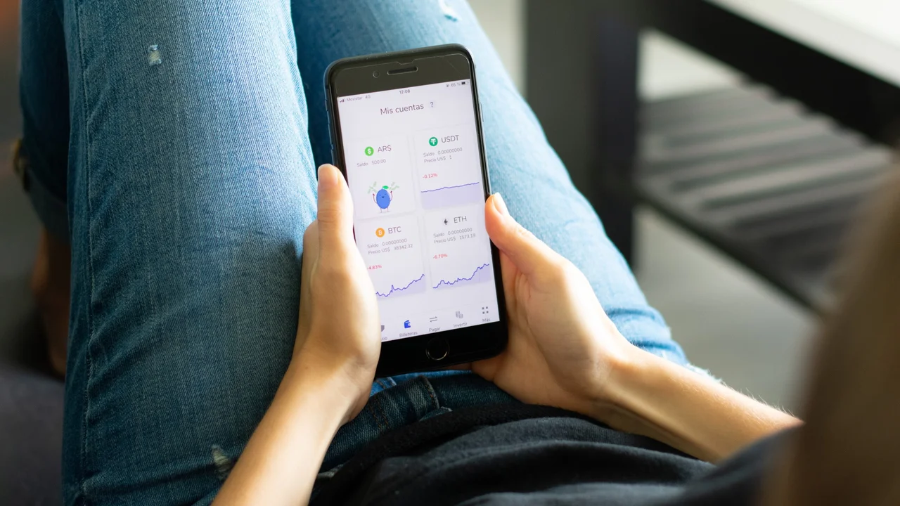 Más que una tendencia: la mitad de los argentinos ya usa billeteras virtuales crypto en su día a día