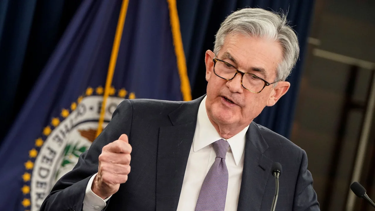 La FED mantiene intactas las tasas en EEUU: la reacción de los mercados y de las criptomonedas